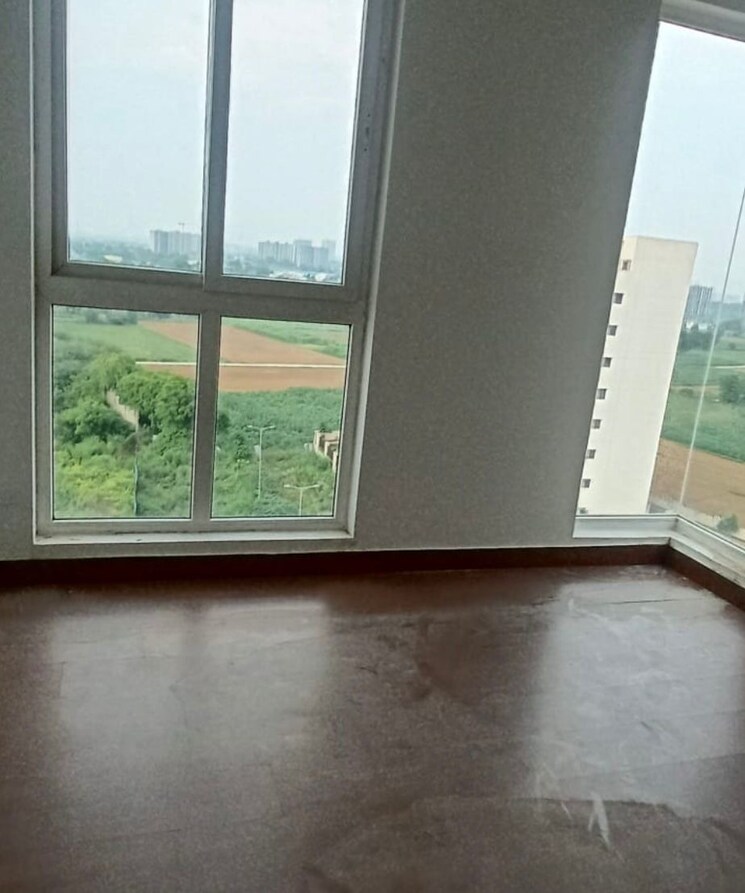 Room, emaar-palm-hills 3 Bedroom 1450 Sq.Ft. Apartment In Sector 77 Gurgaon 7808568