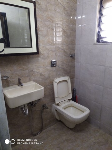 Bathroom in 2 BHK Apartment at Vashi Plaza, Vashi Sector 17 – for Rent