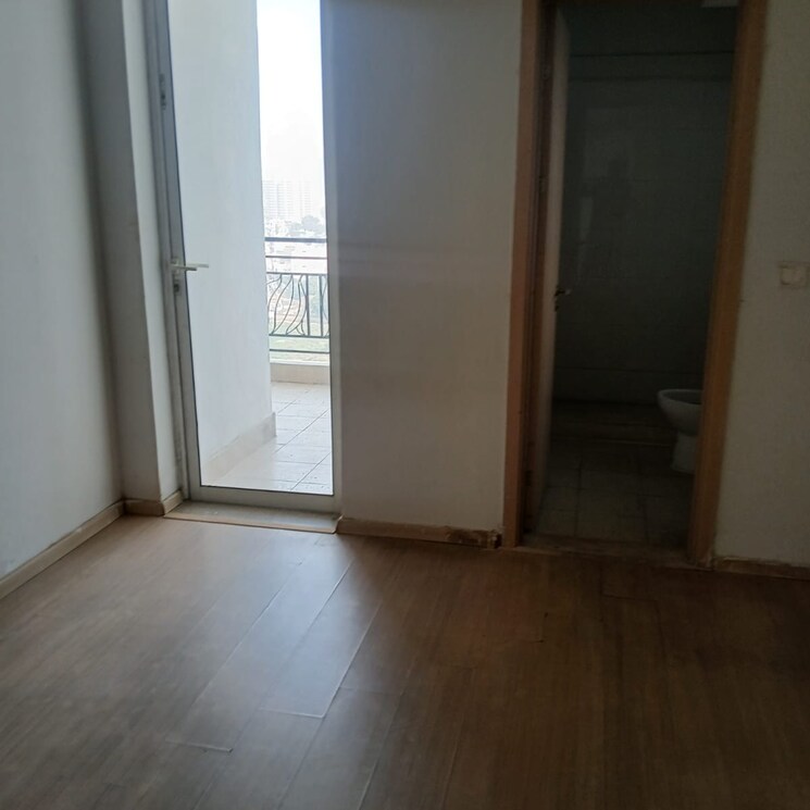 Room, dlf-new-town-heights-i 4 Bedroom 2364 Sq.Ft. Apartment In Sector 90 Gurgaon 7808697