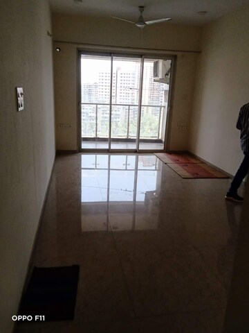 2 BHK Apartment For Rent in JP Decks, Goregaon East