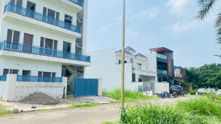 Exterior View, dlf-hyde-park  350 Sq.Yd. Plot In South Mullanpur Chandigarh 7808838