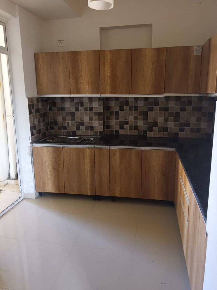 Kitchen, prateek-grand-city 3 Bedroom 1380 Sq.Ft. Apartment In Siddharth Vihar Ghaziabad 7808852