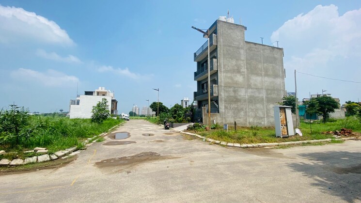 Exterior View, dlf-hyde-park  500 Sq.Yd. Plot In South Mullanpur Chandigarh 7808872