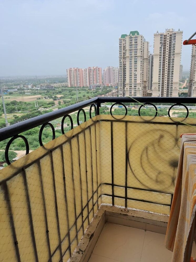 Balcony, prateek-grand-city 3 Bedroom 1585 Sq.Ft. Apartment In Siddharth Vihar Ghaziabad 7808867