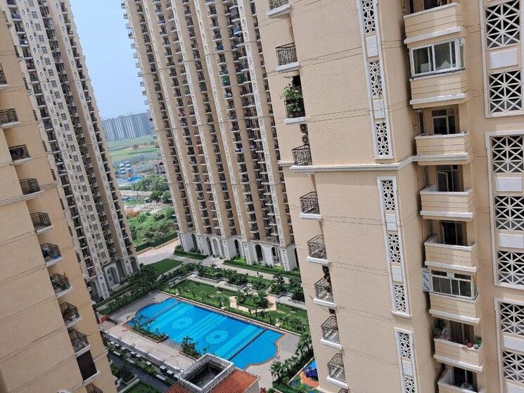 Exterior View, prateek-grand-city 3 Bedroom 1585 Sq.Ft. Apartment In Siddharth Vihar Ghaziabad 7808867