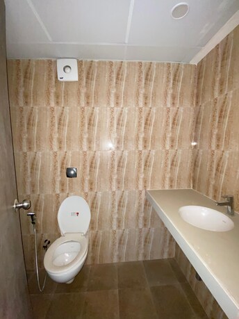 रेसिडेन्शियल फ्लॅट वर्ग फुट फॉर रीसेल इन दोंबिवली ईस्ट ठाणे  7808847