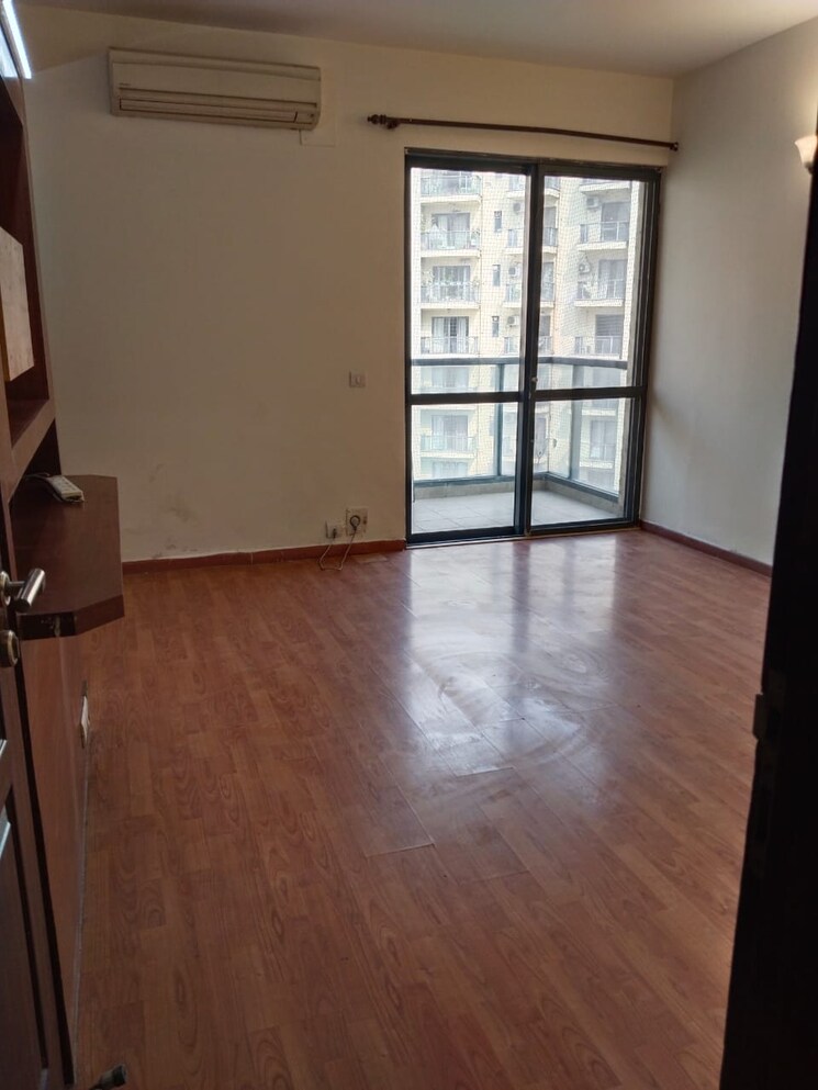 Room, bestech-92-market-place 3 Bedroom 1995 Sq.Ft. Apartment In Sector 92 Gurgaon 7809024