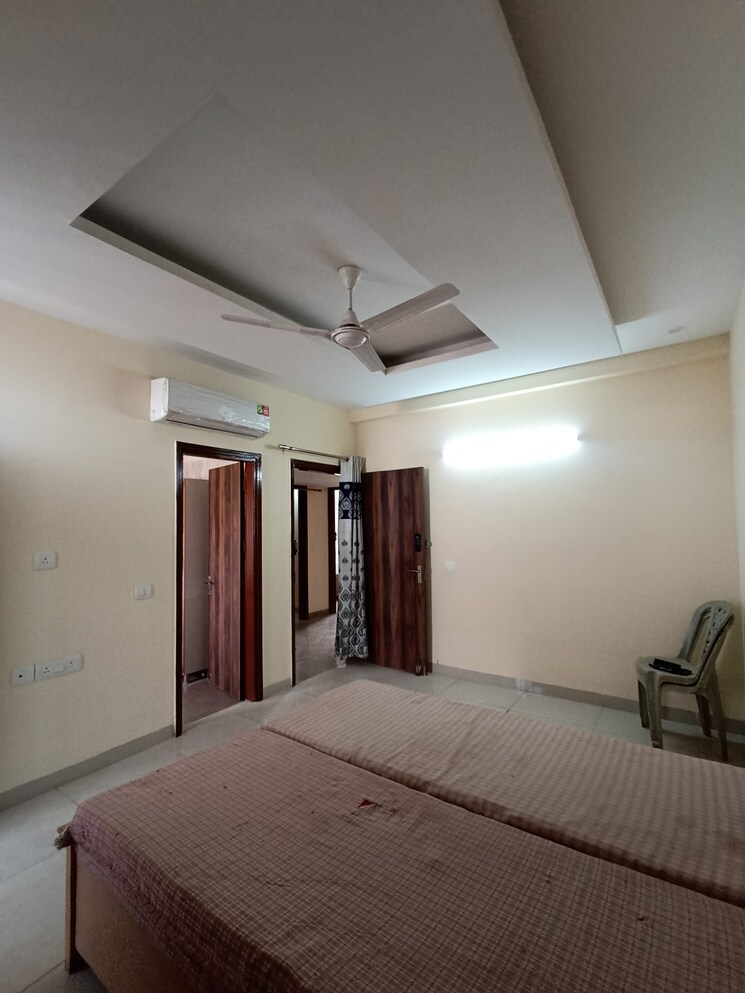Bedroom, malwa-escon-arena 4 Bedroom 2375 Sq.Ft. Apartment In Lohgarh Zirakpur 7809120