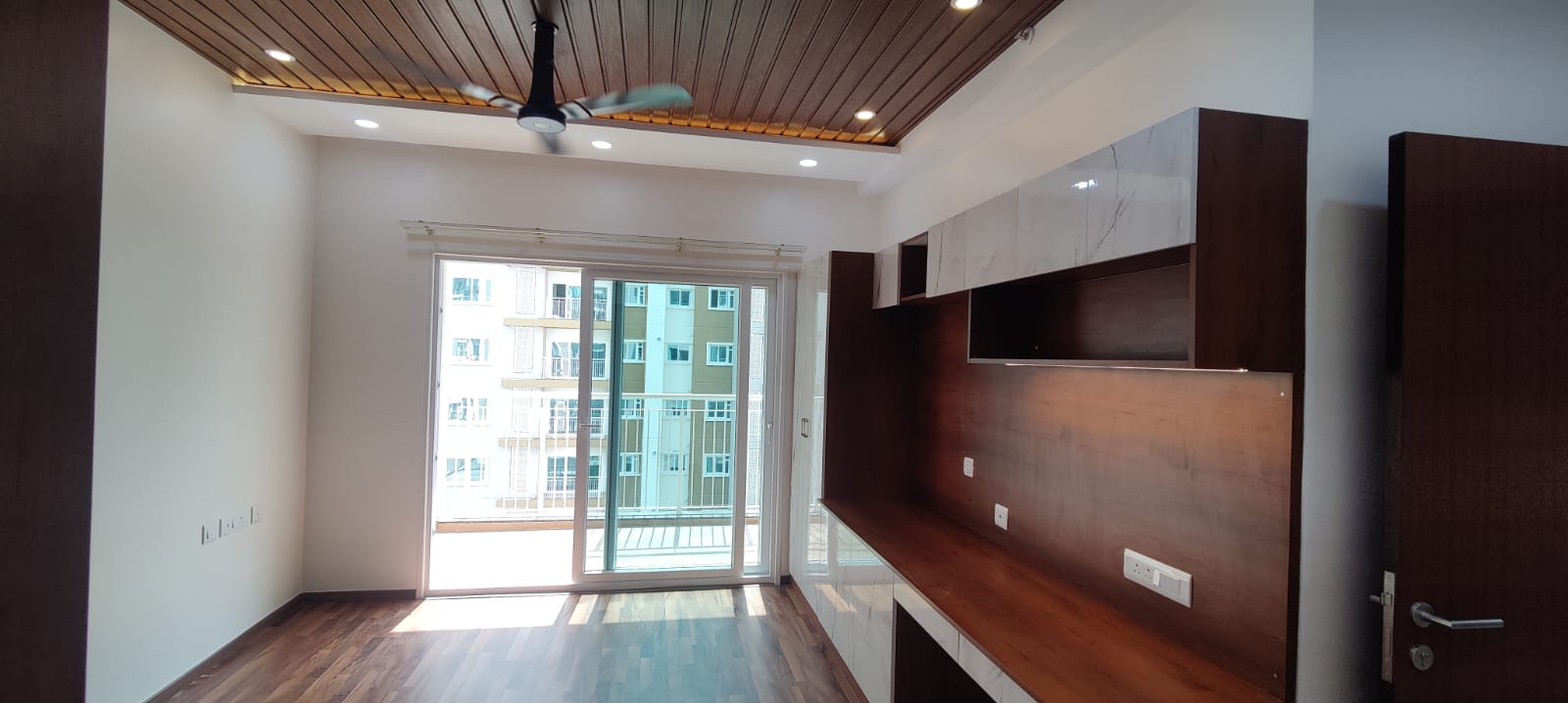 3 BHK Apartment For Rent in LnT Raintree Boulevard Hebbal Bangalore  7809131