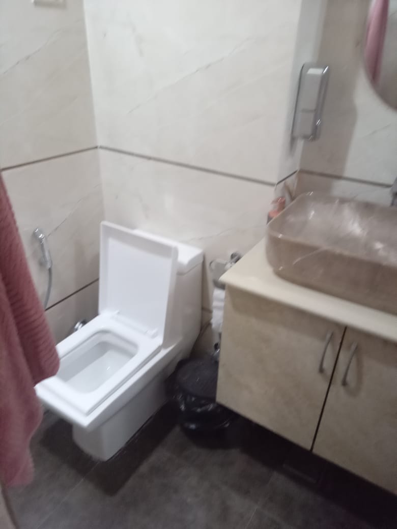 2 BHK Apartment For Sale in VVIP Iconic Towers