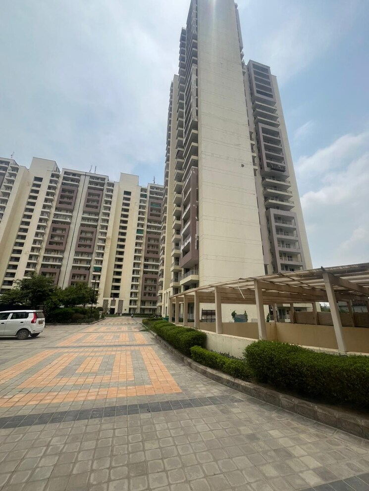 Exterior View, supertech-araville 3 Bedroom 1945 Sq.Ft. Apartment In Sector 79 Gurgaon 7809258