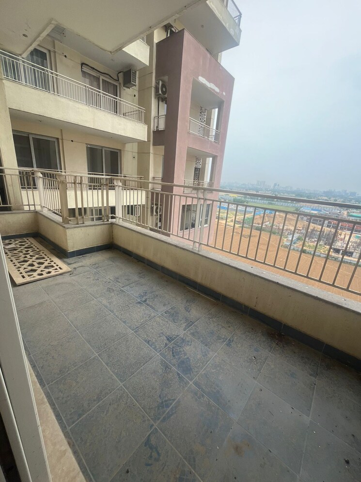 Balcony, supertech-araville 3 Bedroom 1945 Sq.Ft. Apartment In Sector 79 Gurgaon 7809258