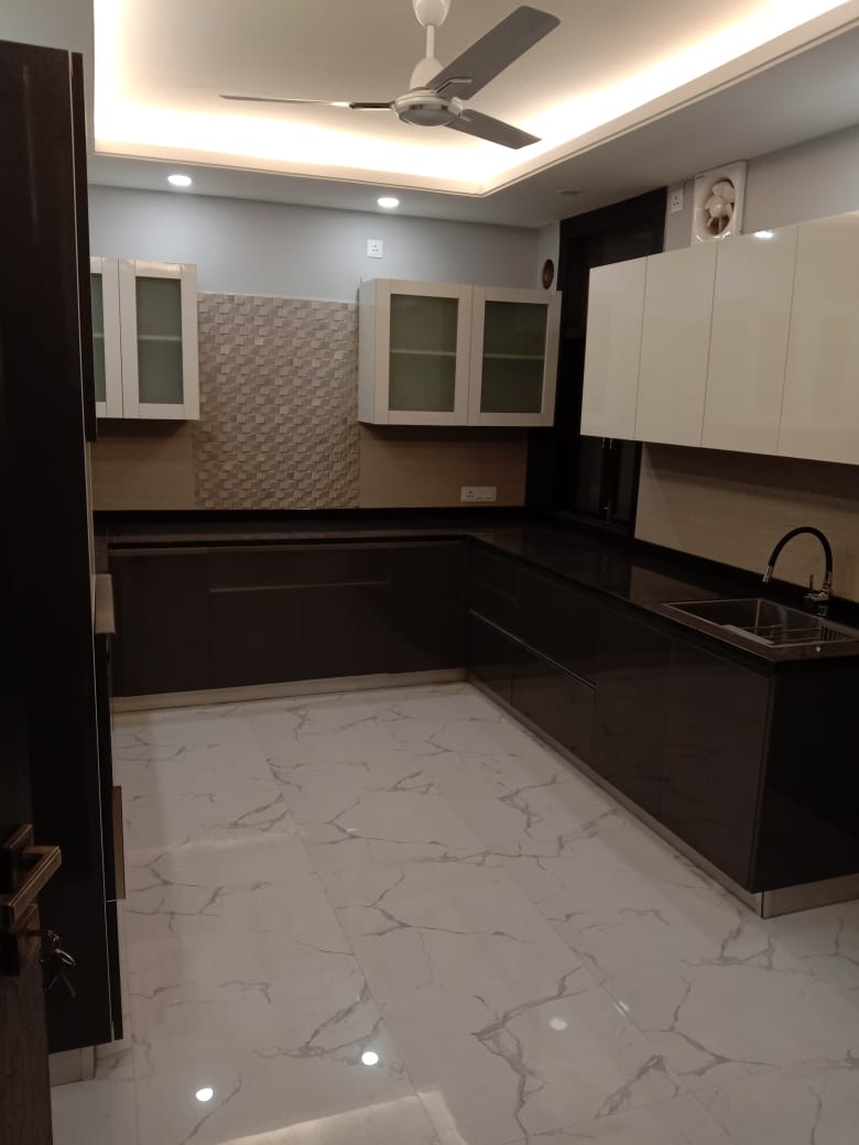 2.5 BHK + Study Room Builder Floor For Sale in Vatika India Next Iris Floors