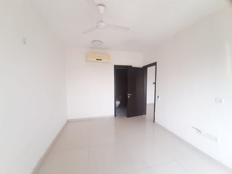 Room, lalani-grandeur 2 Bedroom 651 Sq.Ft. Apartment In Goregaon East Mumbai 7809412