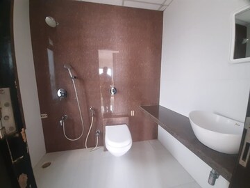 Furnished Amenities in 2 BHK Apartment at Lalani Grandeur, Goregaon East – for Sale