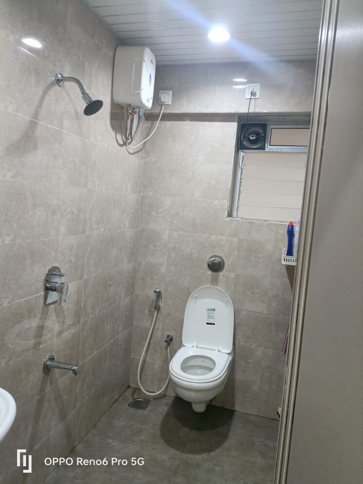 Bathroom, cosmos-habitat 1 Bedroom 473 Sq.Ft. Apartment In Majiwada Thane 7809417