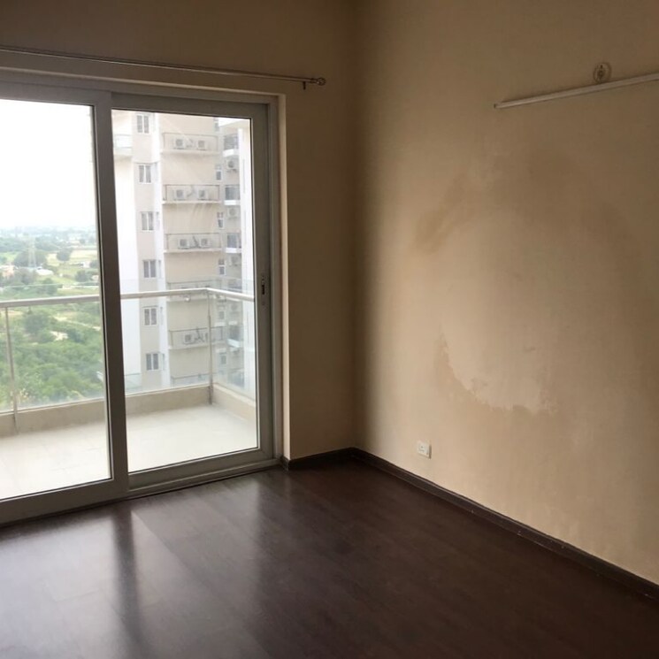 Room, paras-irene 3 Bedroom 2150 Sq.Ft. Apartment In Sector 70a Gurgaon 7809481