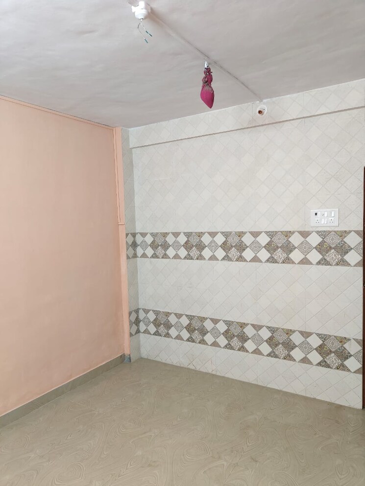 Room, dombivli west 1 Bedroom 550 Sq.Ft. Apartment In Dombivli West Thane 7809553