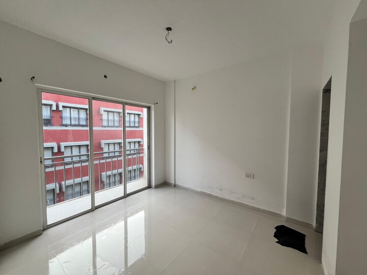 Room, godrej-vihaa 1 Bedroom 450 Sq.Ft. Apartment In Badlapur East Thane 7809545