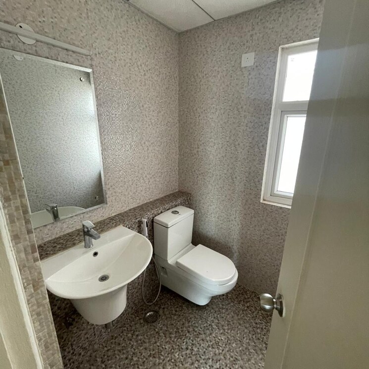 Bathroom, shree-vardhman-victoria 3 Bedroom 1950 Sq.Ft. Apartment In Palda Dhaani Gurgaon 7809624