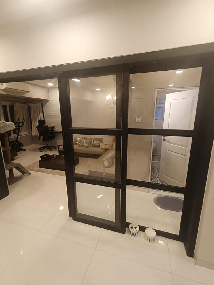 Room, laxmi-niwas-dadar-east 1 Bedroom 500 Sq.Ft. Apartment In Dadar East Mumbai 7809670