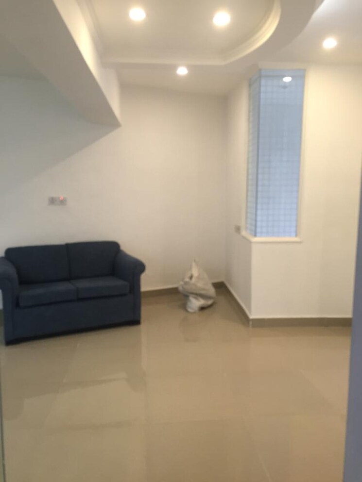 Floor Plan, south extension i Commercial Office Space 1300 Sq.Ft. In South Extension I Delhi 7809717