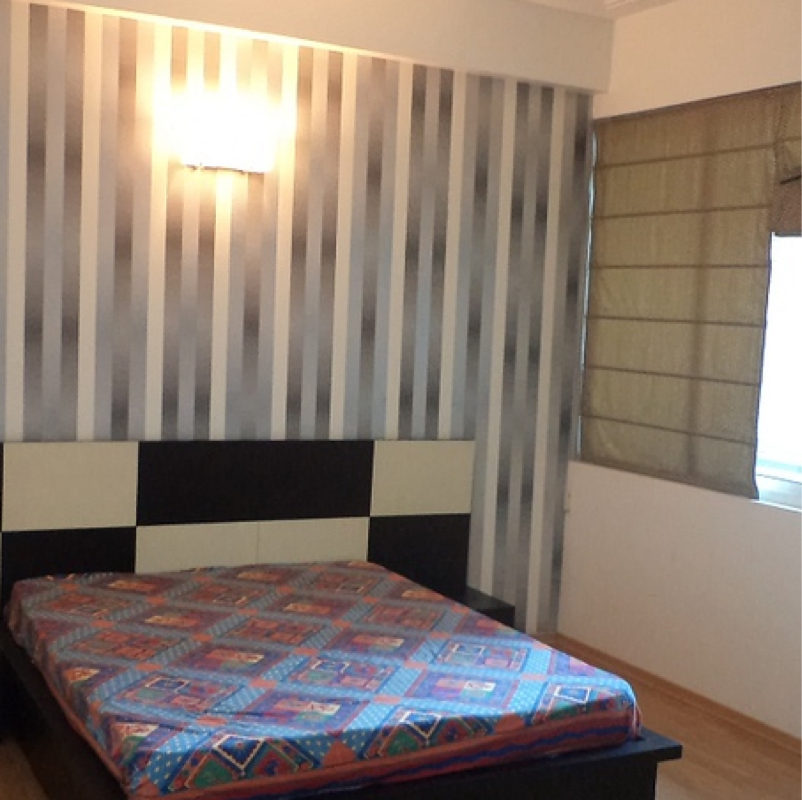 4 BHK + Servant Room Apartment For Rent in DLF The Summit