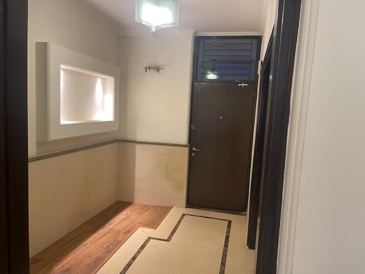 Room, nehru enclave 3 Bedroom 2000 Sq.Ft. Builder Floor In Nehru Enclave Delhi 7809855