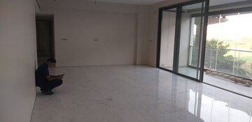 Attached Bathroom in 4 BHK Apartment at Rustomjee Elements, Andheri West – for Rent
