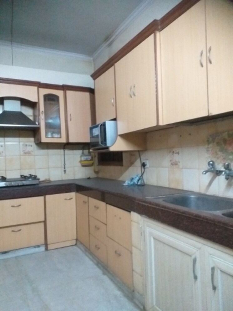 Kitchen, east patel nagar 3 Bedroom 1780 Sq.Ft. Builder Floor In East Patel Nagar Delhi 7810096