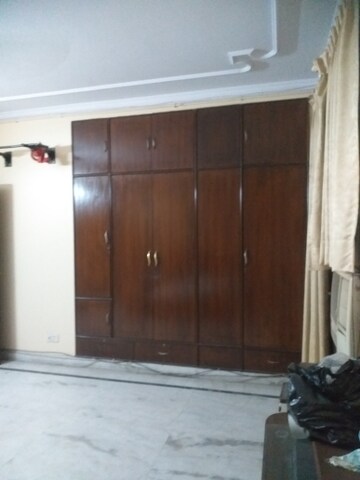 Room in 3 BHK Builder Floor at East Patel Nagar – for Sale