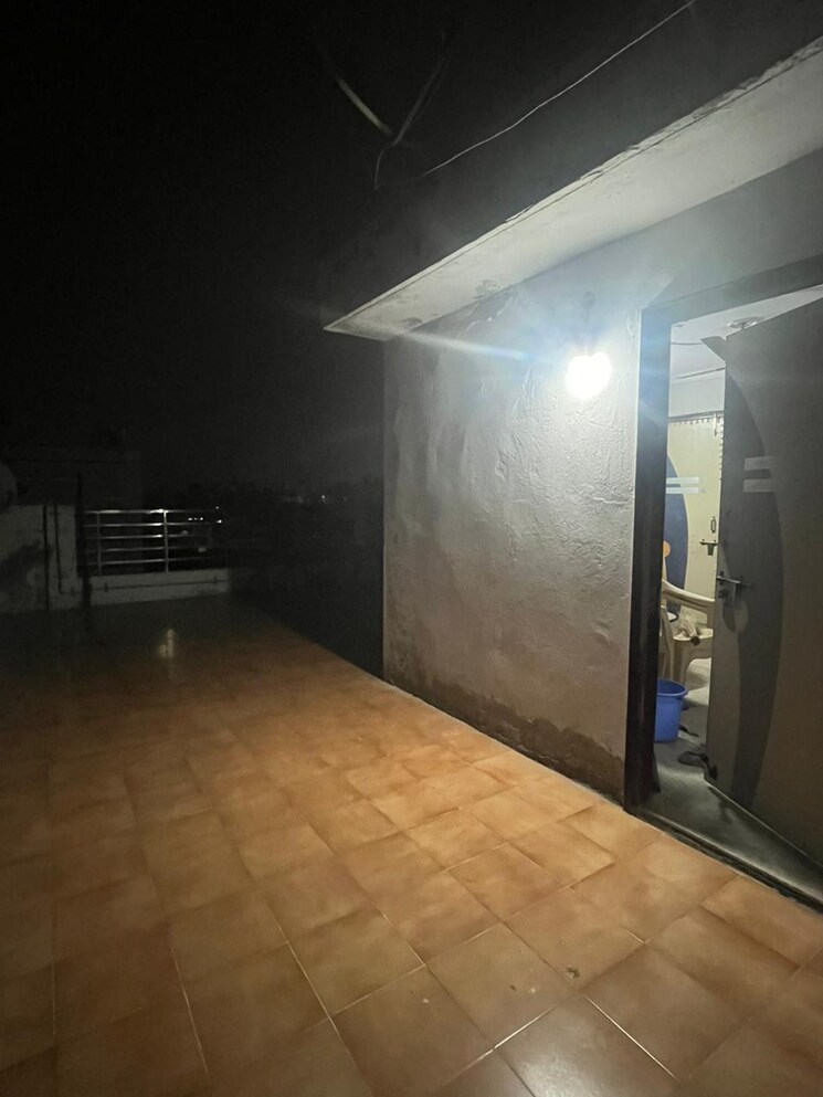 Room, dwarka mor 2 Bedroom 65 Sq.Yd. Builder Floor In Dwarka Mor Delhi 7810071