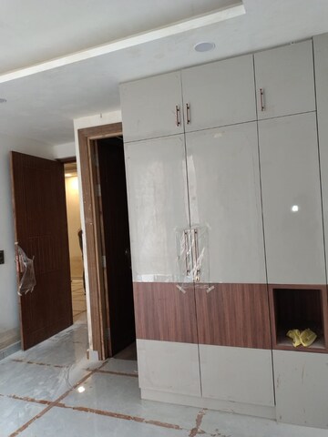 Bathroom in 3 BHK Builder Floor at Sector 107 – for Sale
