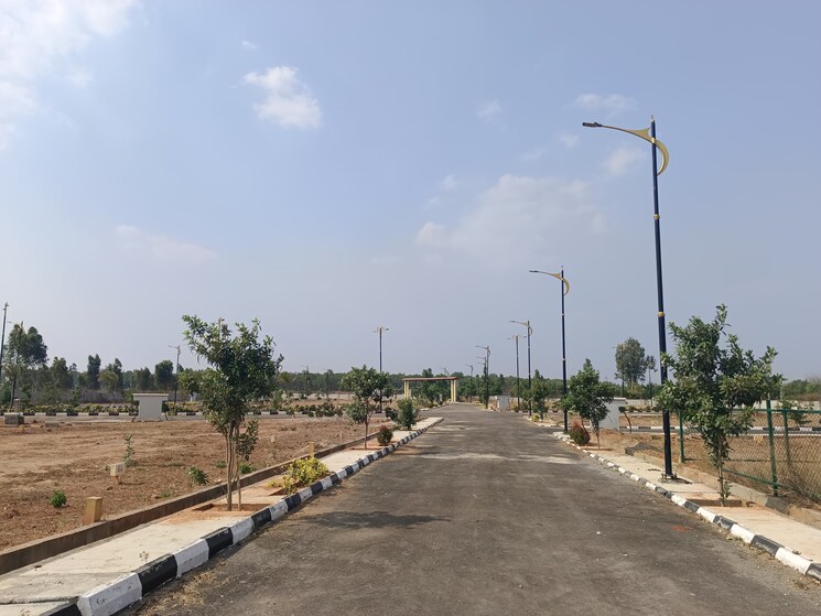 undefined, hoskote  1500 Sq.Ft. Plot In Hoskote Bangalore 7810423