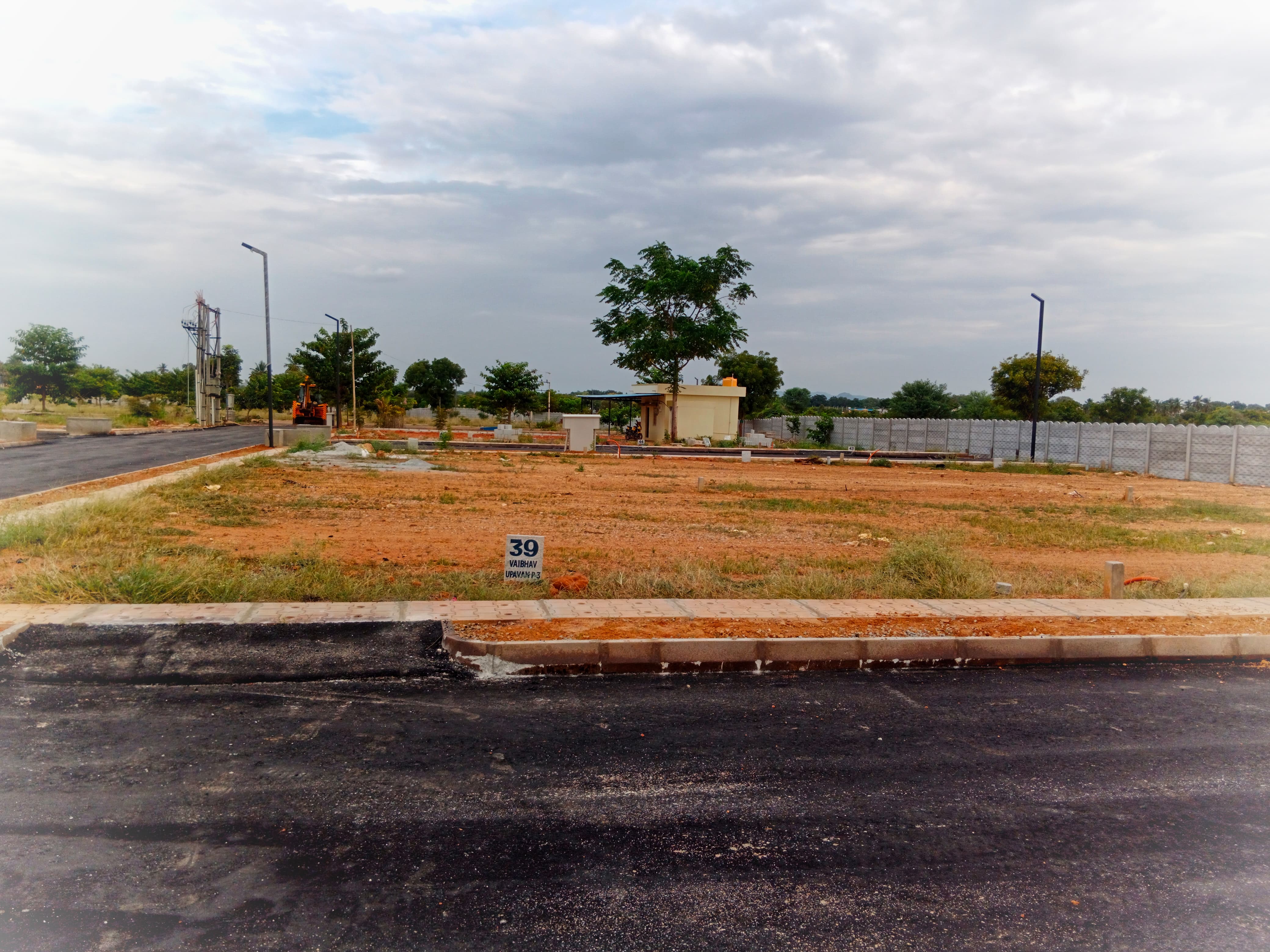 Plot For Resale in Vaibhav Upavan Jangamakote Bangalore  7810363