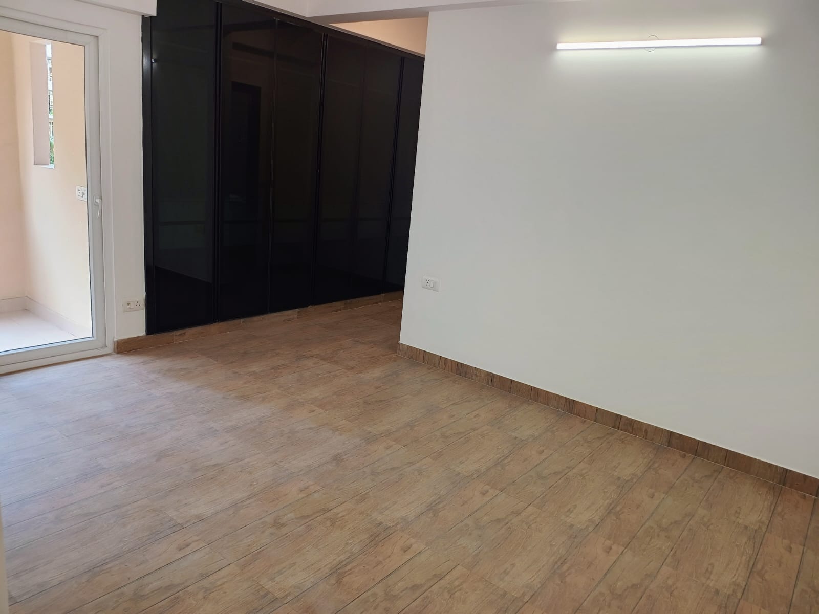 3 BHK Apartment For Sale in Purvanchal Royal City II