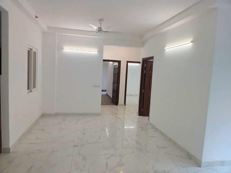 Living Room, purvanchal-royal-city-ii 3 Bedroom 1815 Sq.Ft. Apartment In Chi V Greater Noida Greater Noida 7810500