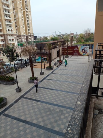 Balcony in Studio Apartment at Earthcon Casa Grande II, Chi V Greater Noida – for Sale