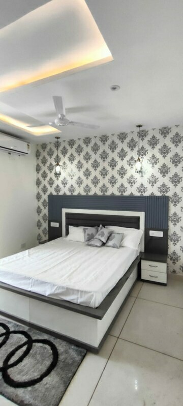 Bedroom in 3 BHK Apartment at Patiala Road – for Sale