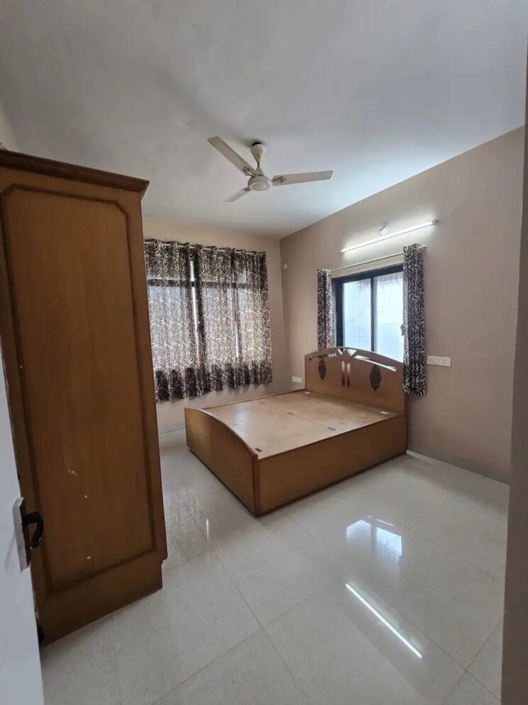 Bedroom, mayfair-eleganza-phase-ii 3 Bedroom 1800 Sq.Ft. Penthouse In Kondhwa Pune 7810547