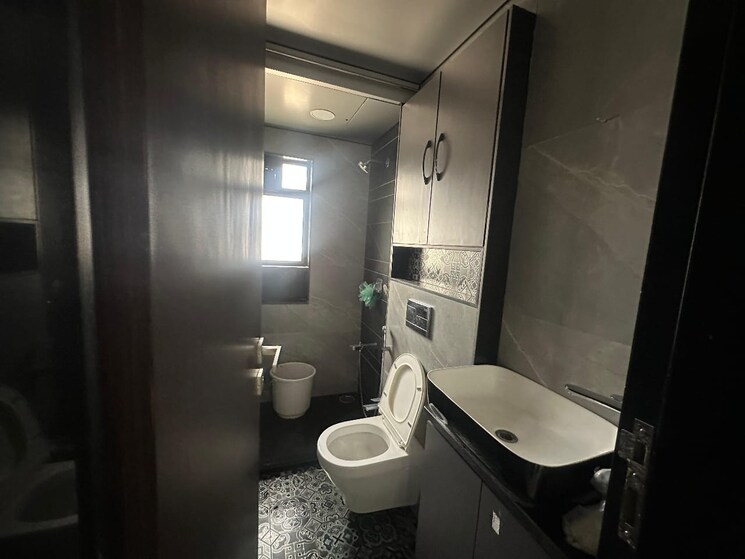 Bathroom, prabhadevi 2 Bedroom 1000 Sq.Ft. Apartment In Prabhadevi Mumbai 7810558