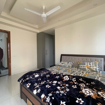 Bedroom in 3 BHK Builder Floor at BPTP Amstoria Country Floor, Sector 102 – for Sale