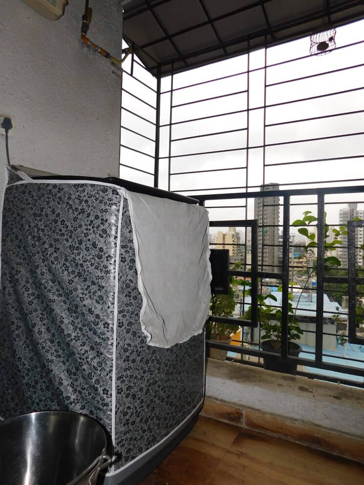 Balcony, mulund east 2 Bedroom 800 Sq.Ft. Apartment In Mulund East Mumbai 7810655