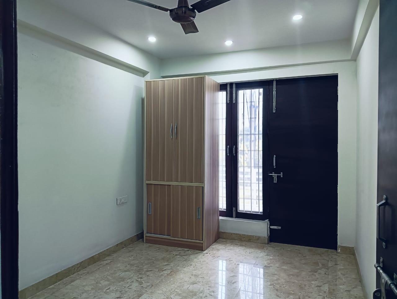 3 BHK Apartment For Rent in Hong Kong Bazaar Sector 57 Gurgaon  7810531