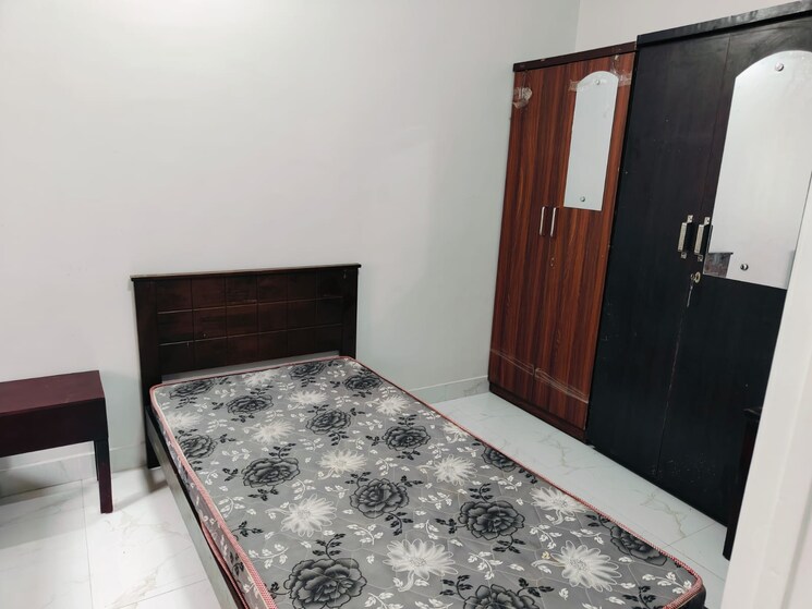 Room, kalwa Pg For Boys In Kalwa 7810713