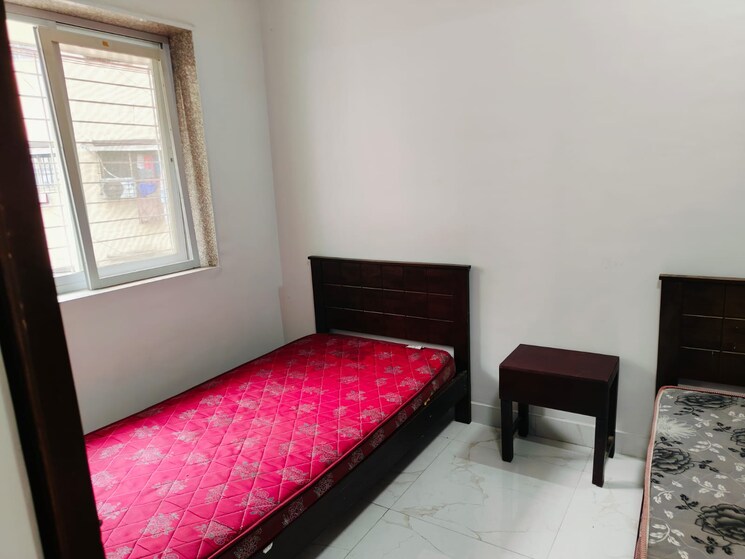 Room, kalwa Pg For Boys In Kalwa 7810713