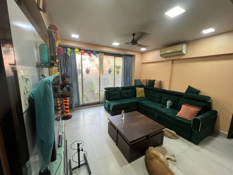 Master Bedroom, mulund east 2.5 Bedroom 1100 Sq.Ft. Apartment In Mulund East Mumbai 7810720