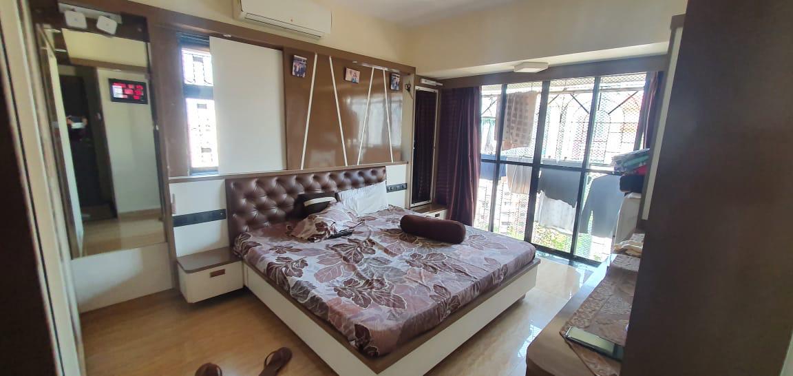 2 BHK 1000 Sq.Ft. Apartment in Panorama Tower