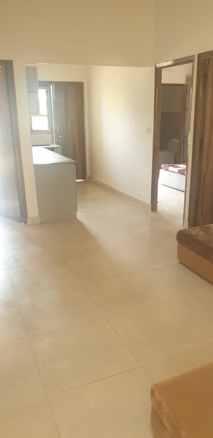 Room, s3-green-avenue 3 Bedroom 645 Sq.Ft. Apartment In Sector 85 Faridabad 7810839