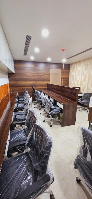 Team Area in  Office Space in IT/SEZ at Mayur Riana Towers, Sector 136 – for Sale